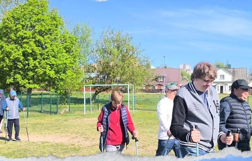 PAVASARIS KVIEČIA JUDĖTI