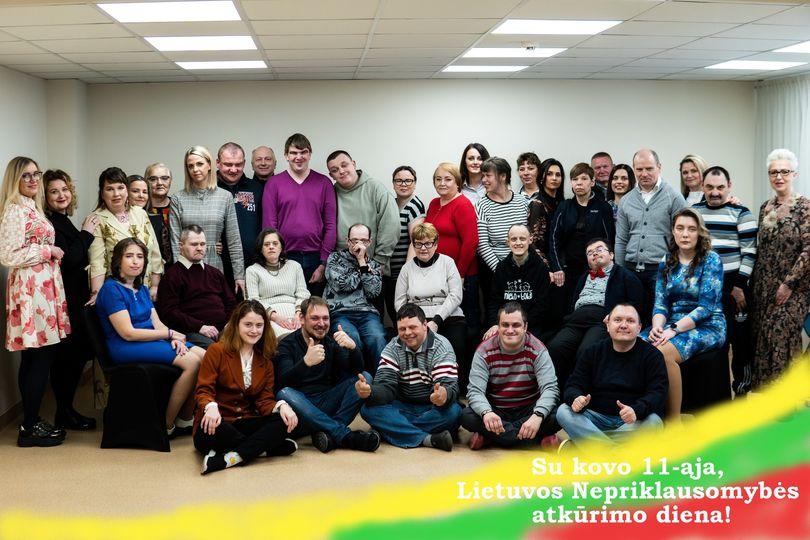SU LAISVĖS ŠVENTE!