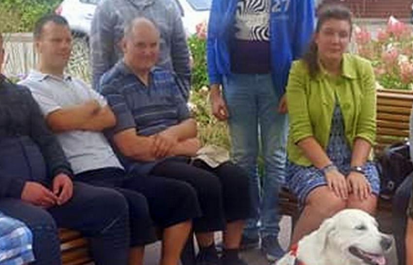 JONAVOS VIEŠOJOJE BIBLIOTEKOJE VYKO KANITERAPIJOS UŽSIĖMIMAS